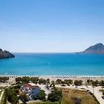 Villa Daphne-Naiades/ 2 Bedrooms,Luxury,Beachfront