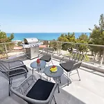 Anastasios House Stegna - Up Floor