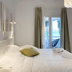 Palm Suite Green