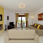 Villa Nastazia