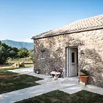 The Wild Cyclamen Stone House And Estate