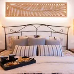 Sunset Coast House - Stone