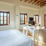 Mare Monte Luxury Suites