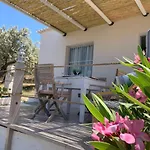 Olive Hill Private House