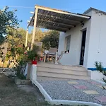 Olive Hill Private House
