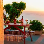 Sette Isole Countryside Apartment