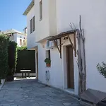 Iloi\'S Villa In Peaceful Village W. Private Beach