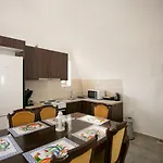 Mylos Villa Mani