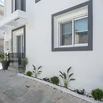 Casa Antonis - Modern Home Near Faliraki