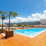 Triton Hotel