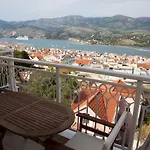 Litos Apartment
