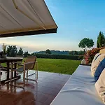 #Luxlikehome Hill Summer Villa