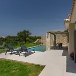 Charis - Zeus Blue Villas, Kefalonia