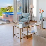 Flyviewflatsblue Privatehottub With Seaview