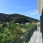 Gloria\'S House