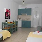 Elpis Studios And Apartments
