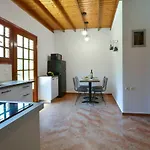 Alamanos House