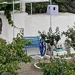 Rou Garden House