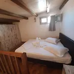 Κυθνοσ Larerooms