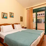 Zoe\'S Sea View Apartment