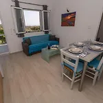 Mano\'S House