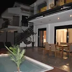 Ionian Hospitality Πολυνοη