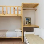 Aqua Naxos Apartments & Suites