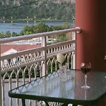 Blue Lagoon Luxury Apartment A1