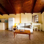 Ionio Holidays Katerina Apartments
