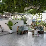 Sea View Residence