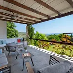 Iakovakis Suites & Spa