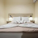 Mavros Molos Seaside Apartment