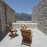 Ermis-Apea Villas