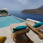 Ermis-Apea Villas