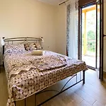 Beautiful Apartment In Nafpaktos With Kitchen