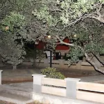 Katy\'S Place