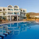 Romantica Beach