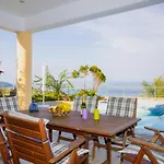 Pano\'S House