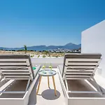 Calma Suite Milos