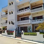 Ostria Apartments Kalives