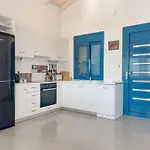 Zidanos Luxurious Sea Front Villa