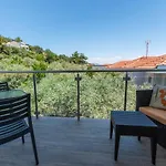 Olive Garden Villas And Apartments