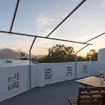 Kanava Seafront Apartment I