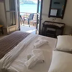Buganvilla Sea View Apts