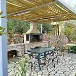 Atha-Tina:Traditional Stone Homes