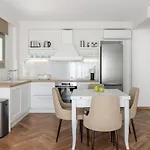 Helia All Seasons Apartments