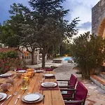 Mani Tower By Olive Villa Rentals