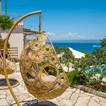 Sea View Suite With Pool