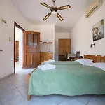 Amphitrite Apartments
