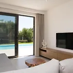 Ariadne Elegant Villa